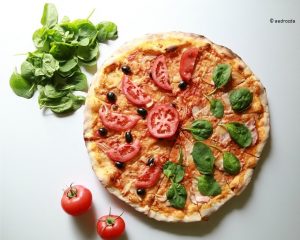 pizza-1626181_640